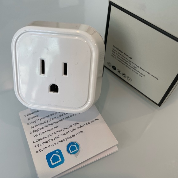Wi-Fi Smart Plug | works with Amazon Alexa - Picture 3 of 8